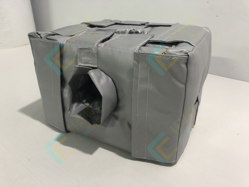 可拆卸式<a href=http://www.0277509.cn/e/tags/?tagname=%E4%BF%9D%E6%B8%A9%E5%A5%97 target=_blank class=infotextkey>保溫套</a>