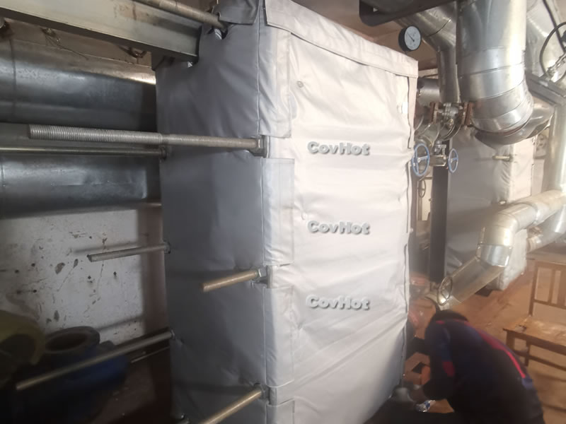 板式<a href=http://www.0277509.cn/e/tags/?tagname=%E6%8D%A2%E7%83%AD%E5%99%A8%E4%BF%9D%E6%B8%A9 target=_blank class=infotextkey>換熱器保溫</a>,<a href=http://www.0277509.cn/e/tags/?tagname=%E5%8F%AF%E6%8B%86%E5%8D%B8%E4%BF%9D%E6%B8%A9%E5%A5%97 target=_blank class=infotextkey>可拆卸<a href=http://www.0277509.cn/e/tags/?tagname=%E4%BF%9D%E6%B8%A9%E5%A5%97 target=_blank class=infotextkey>保溫套</a></a>